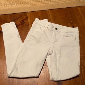 AMERICAN EAGLE white skinny jean jeggings